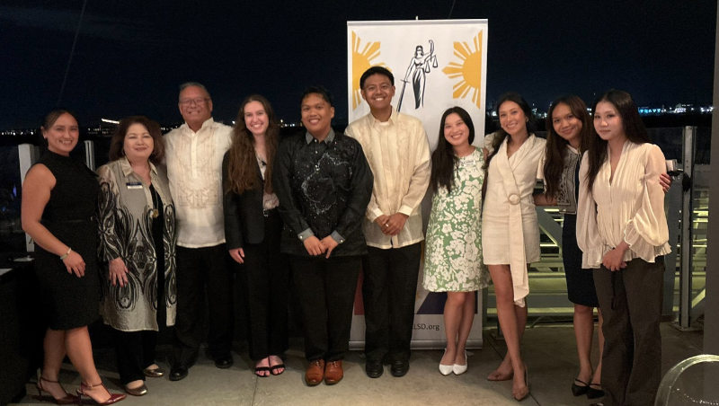 California Western APALSA students, Jerri Malana ’98, Associate Director of Student Affairs Jeff Chinn, and recent graduates Casey Manuel ’26 and Sarah Yee ’26