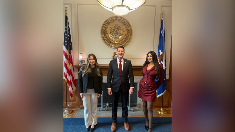 Madison Mills and Jacquelyn Guh Visit U.S. Department of Justice 